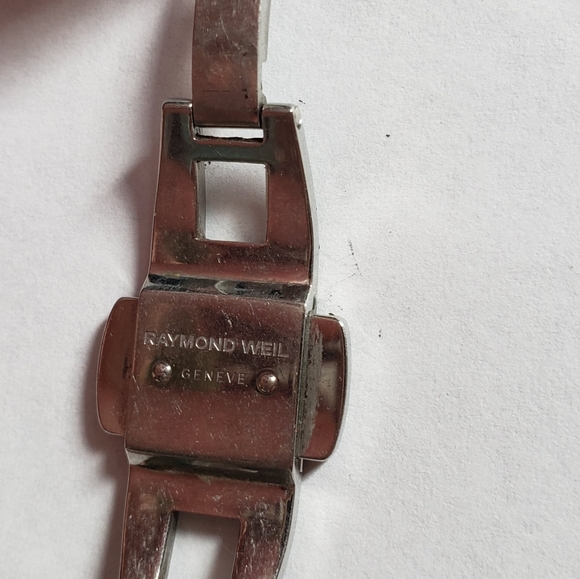 Raymond Weil Tango Mother of Pearl Watch 5399 - Picture 5 of 11